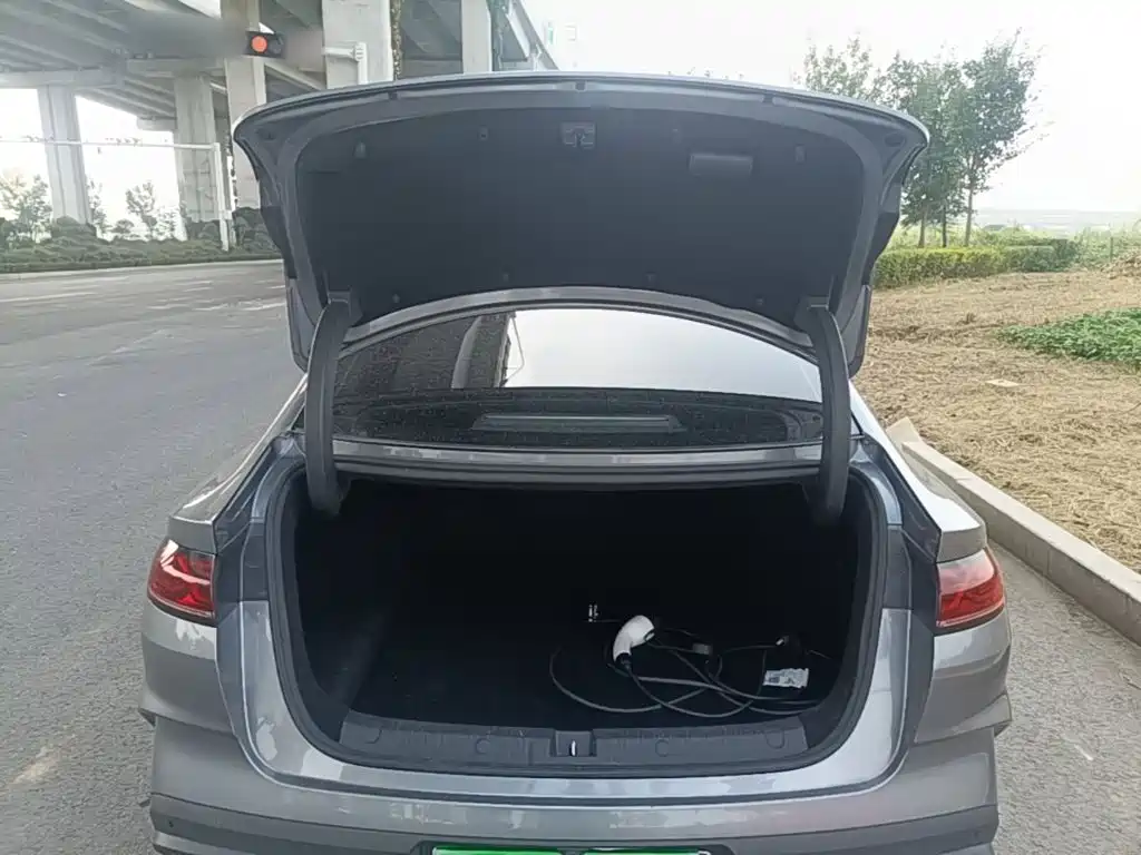 BYD Qin L — миниатюра 19