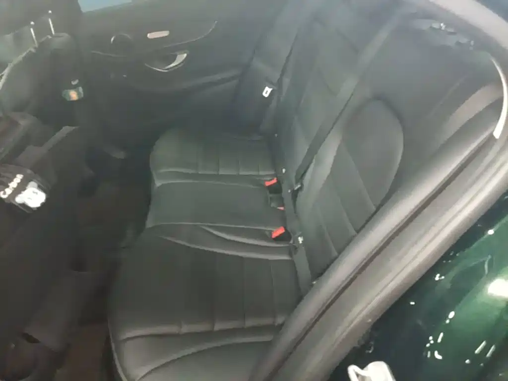 Mercedes-Benz C-Class — миниатюра 17