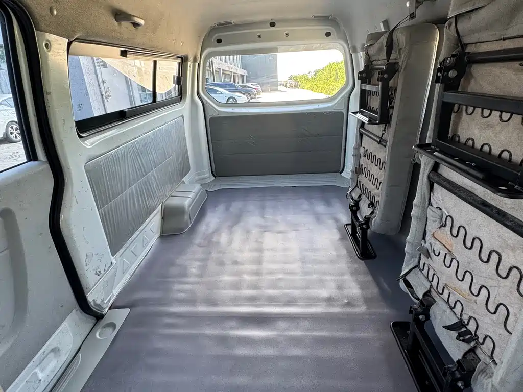 Jinbei Hiace X30L — миниатюра 9