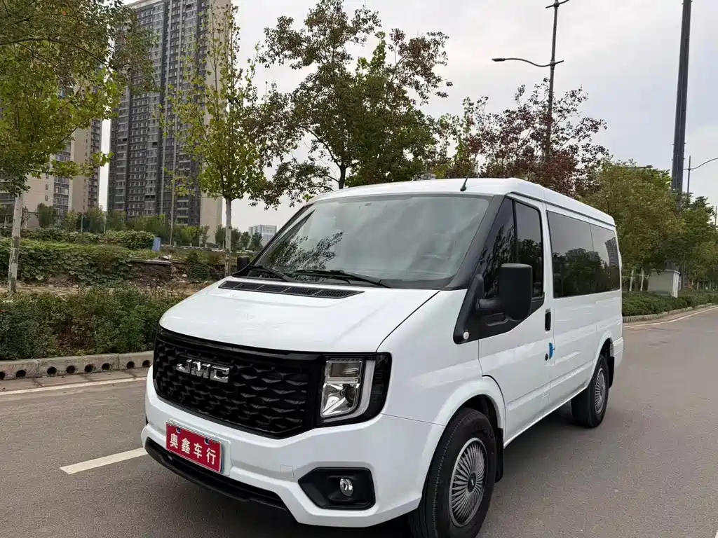 JMC JMC Fushun — миниатюра 2