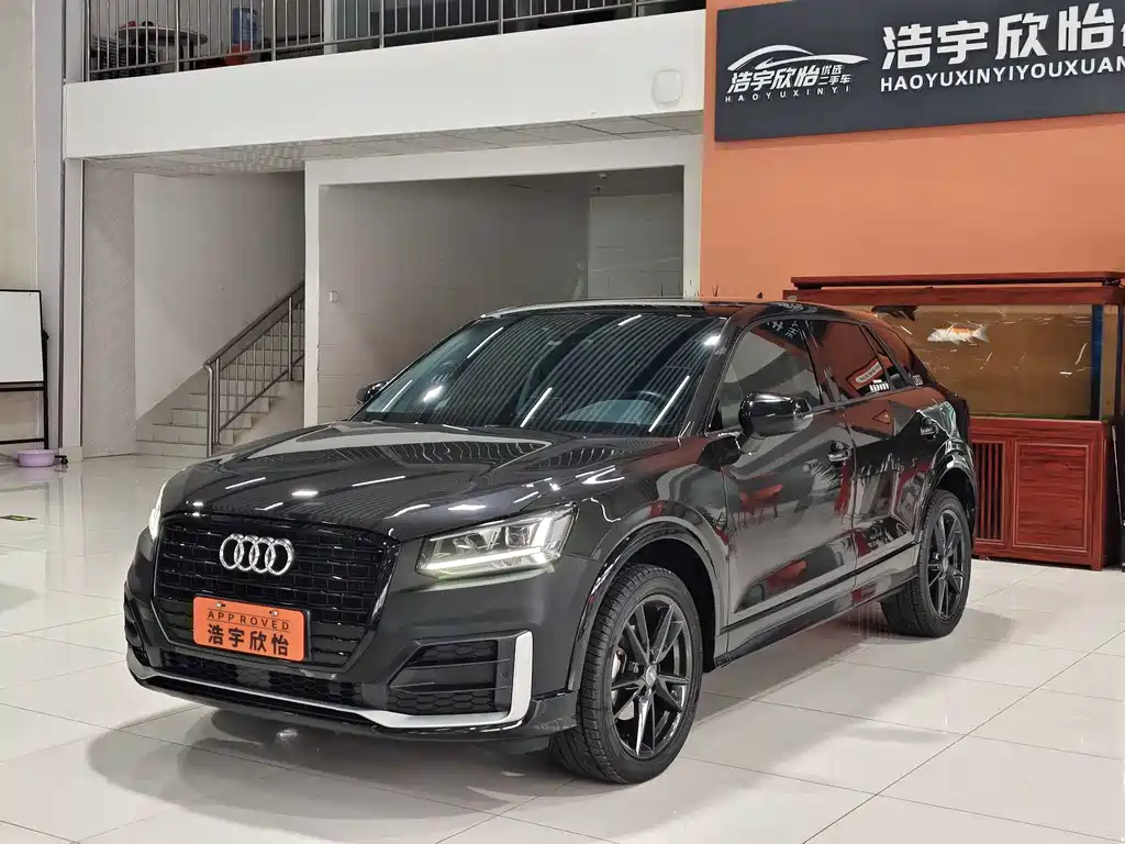 AUDI Q2L