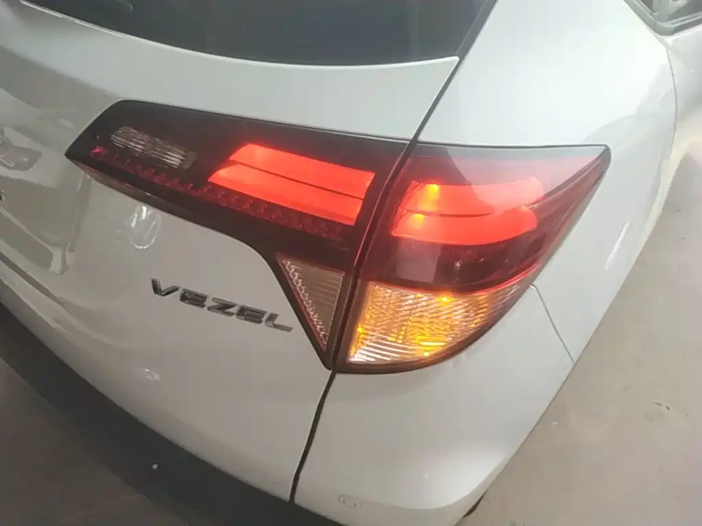 Honda Vezel — миниатюра 8