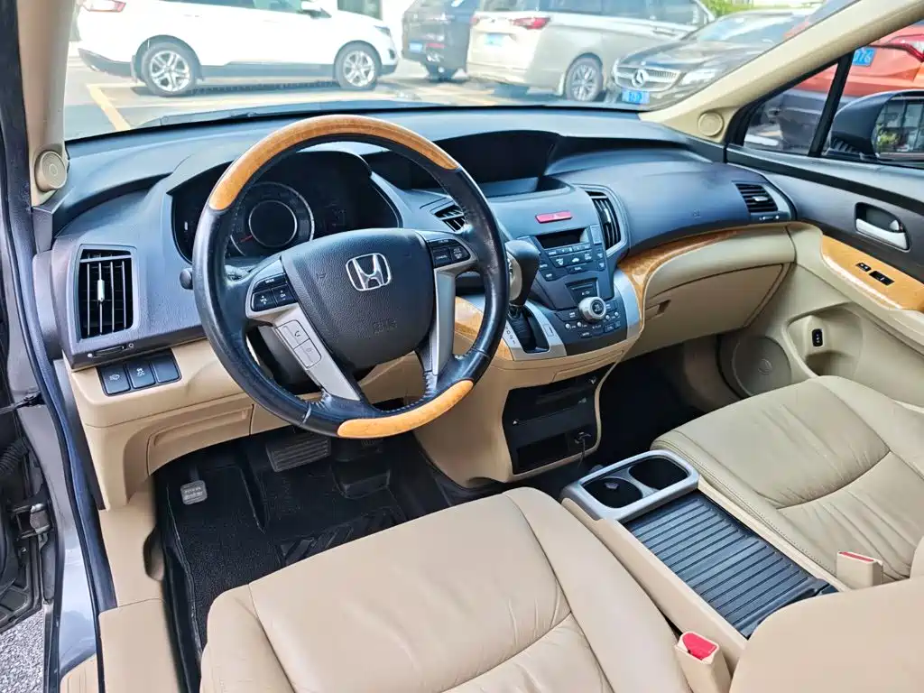 Honda Odyssey — миниатюра 12
