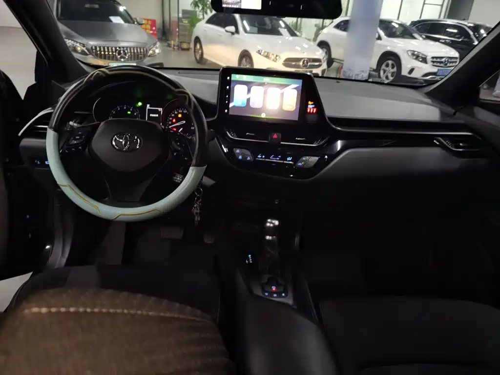 Toyota Izoa 2018 2.0L V