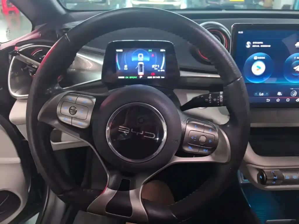 BYD Dolphin — миниатюра 11