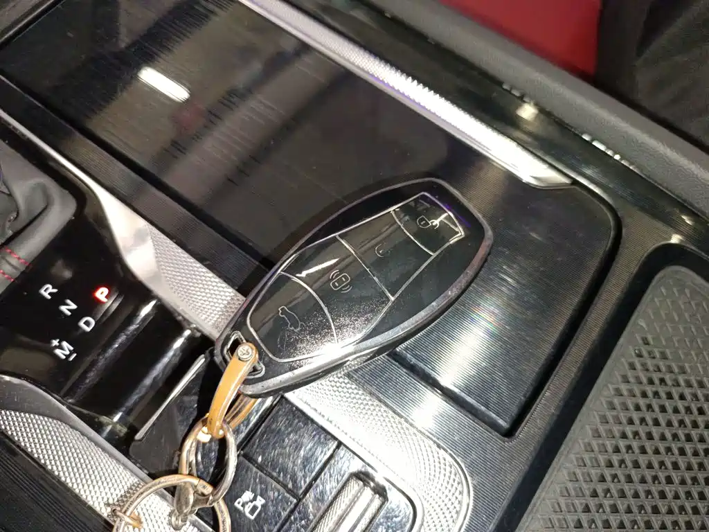 Hongqi H6 2023 2.0T