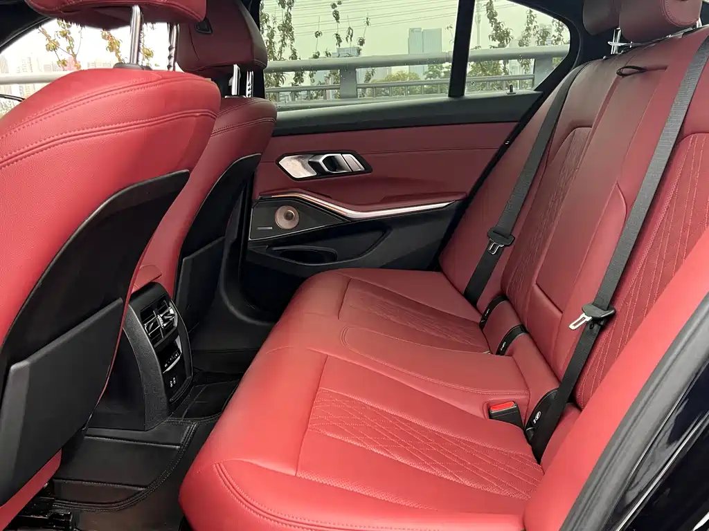 BMW 3 Series 3 2022 330Li xDrive M Sport