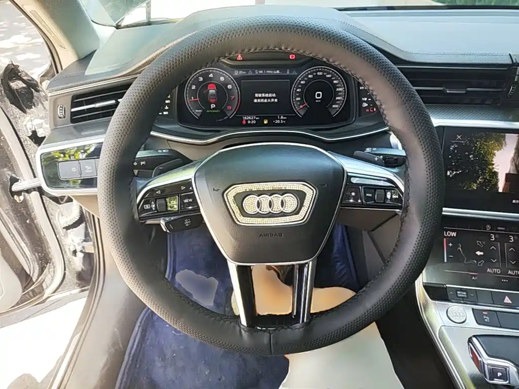 Audi A6L — миниатюра 11