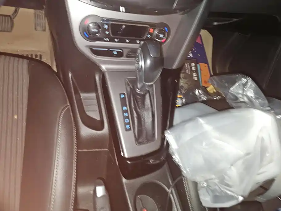 Ford Focus — миниатюра 16