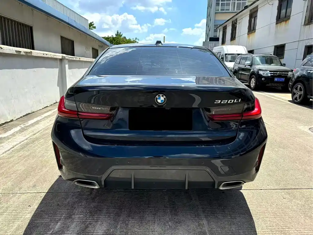 BMW 3 Series — миниатюра 9