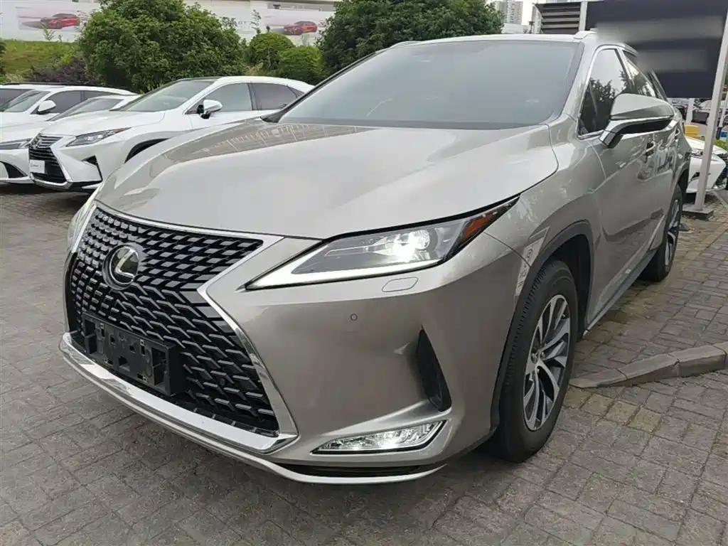Lexus RX 2021