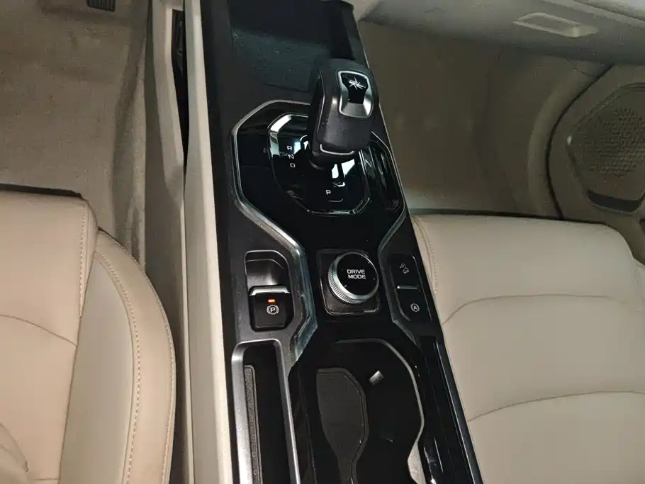 Geely Icon — миниатюра 16