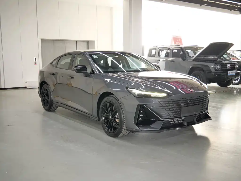 CHANGAN UNI V SMART IDD