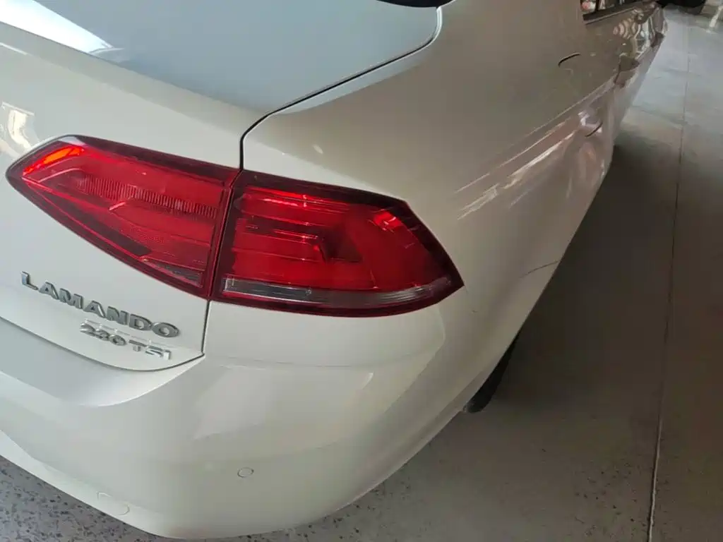 Volkswagen Lamando — миниатюра 8