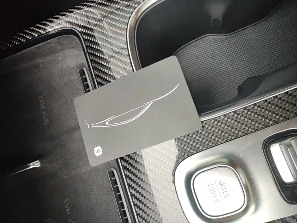 Xiaomi SU7 Ultra 2025 Ultra