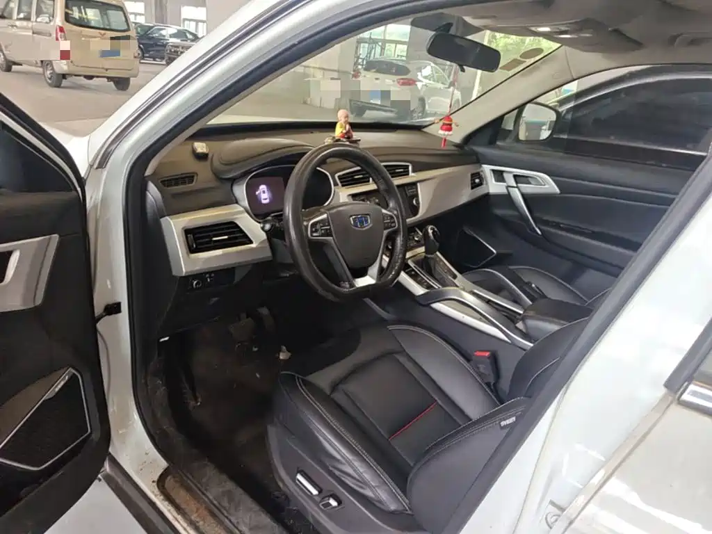 Geely Boyue — миниатюра 16