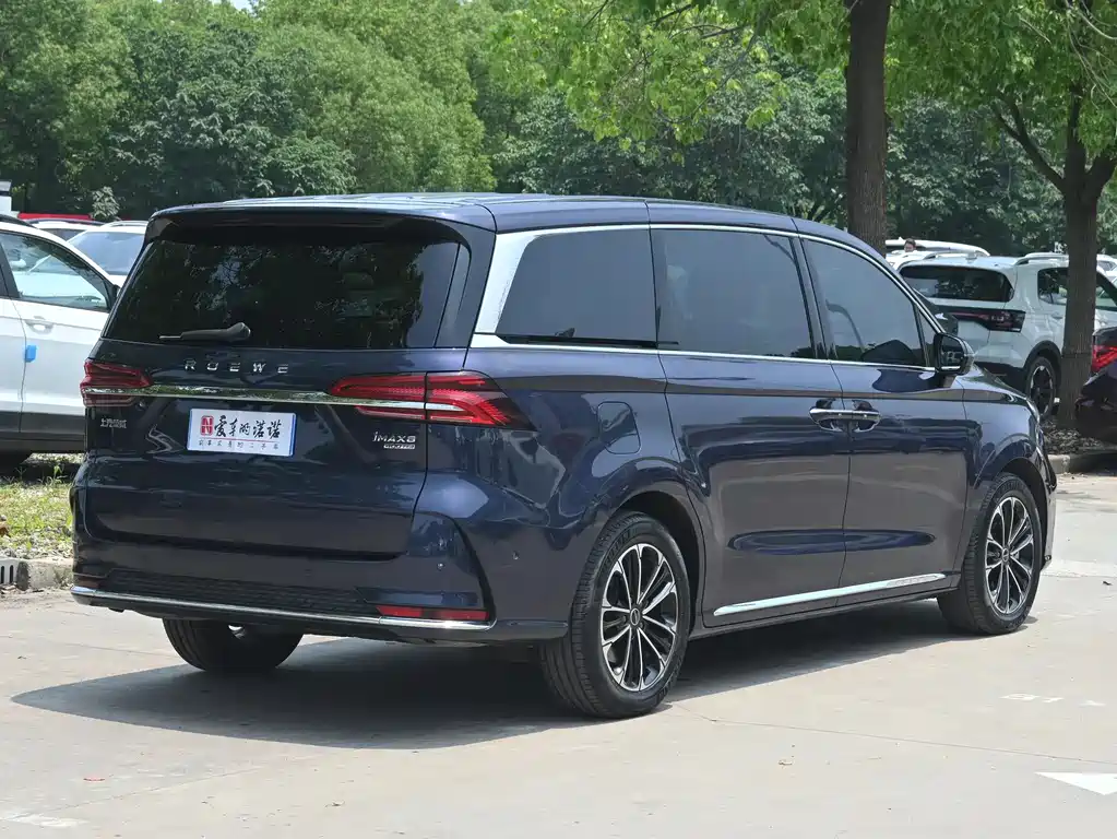 Roewe iMAX8 2022 400TGI
