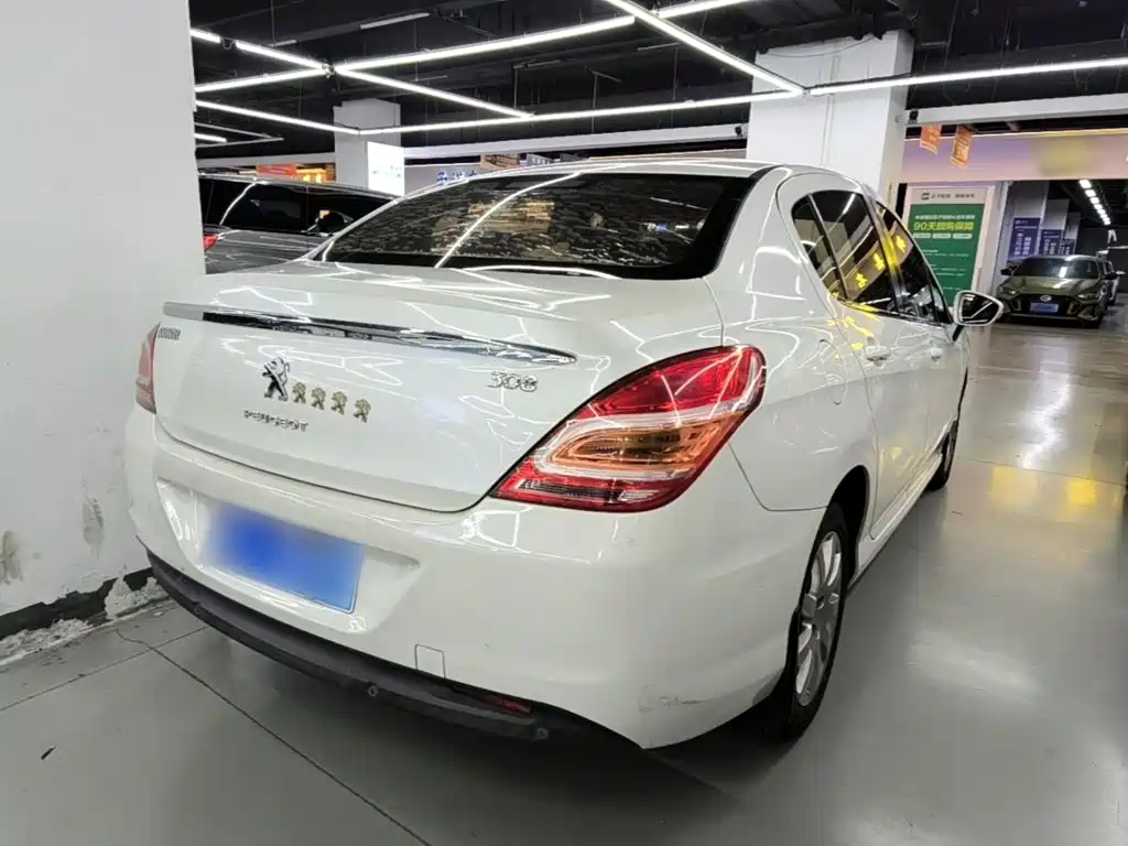 Peugeot 308 — миниатюра 7