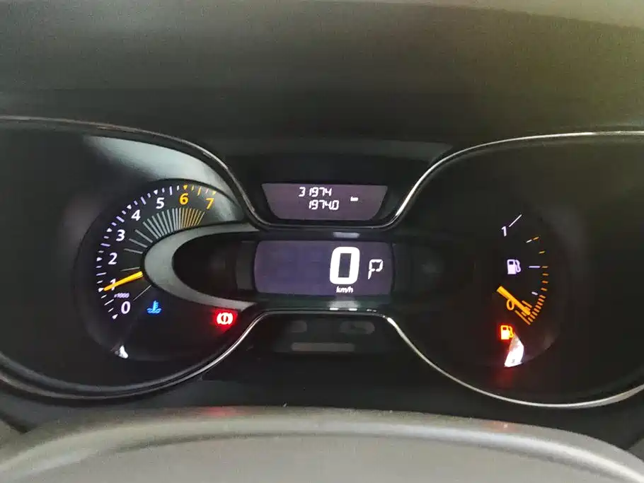 Renault Captur — миниатюра 14