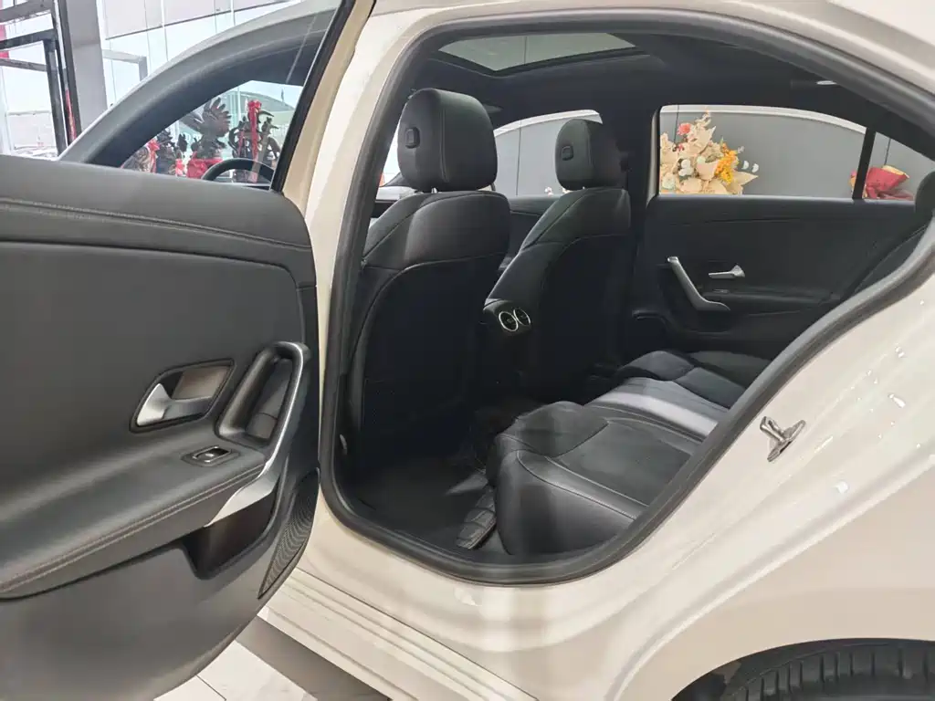 Mercedes-Benz A-Class A 2021 A 200 L Sport Fashion