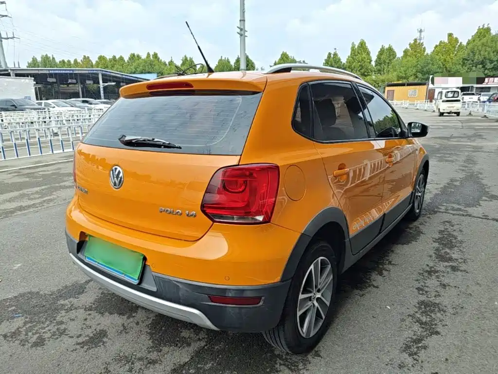 Volkswagen Polo — миниатюра 7