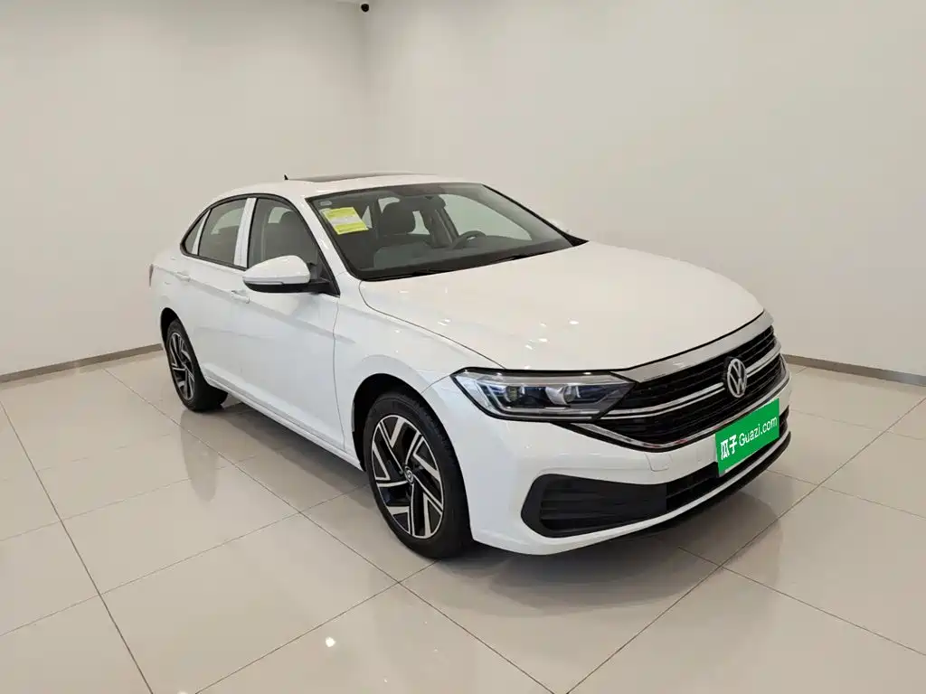 Volkswagen Sagitar 2026 3000 300TSI DSG