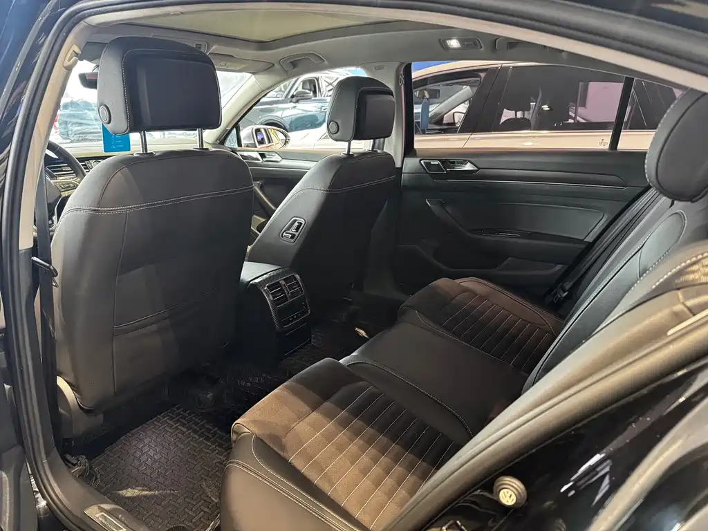 Volkswagen Magotan — миниатюра 13