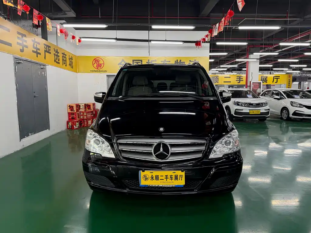 Mercedes-Benz Viano — миниатюра 2