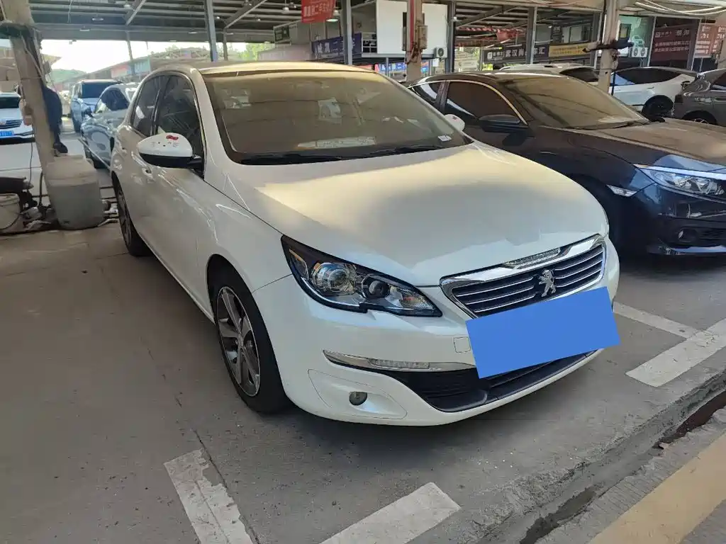 Peugeot 308S 2016