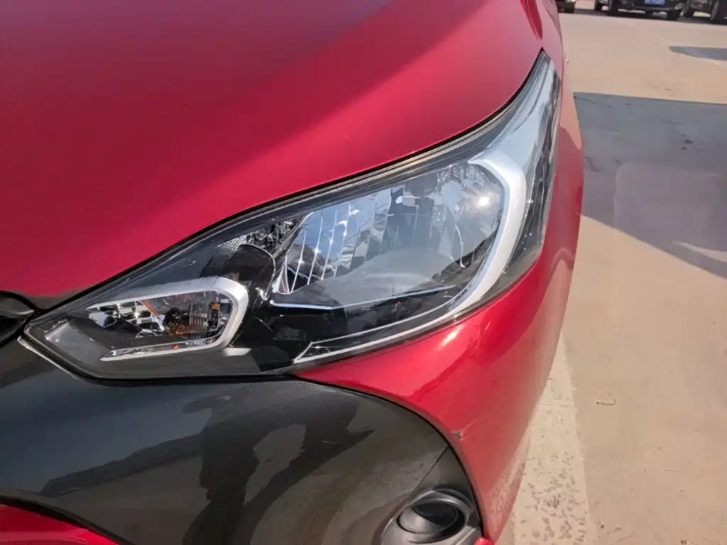 Toyota Yaris L — миниатюра 24