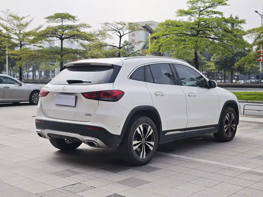 Mercedes-Benz GLA — миниатюра 4