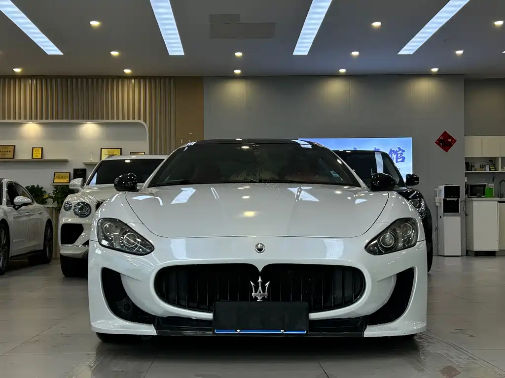 Maserati GranTurismo — миниатюра 2
