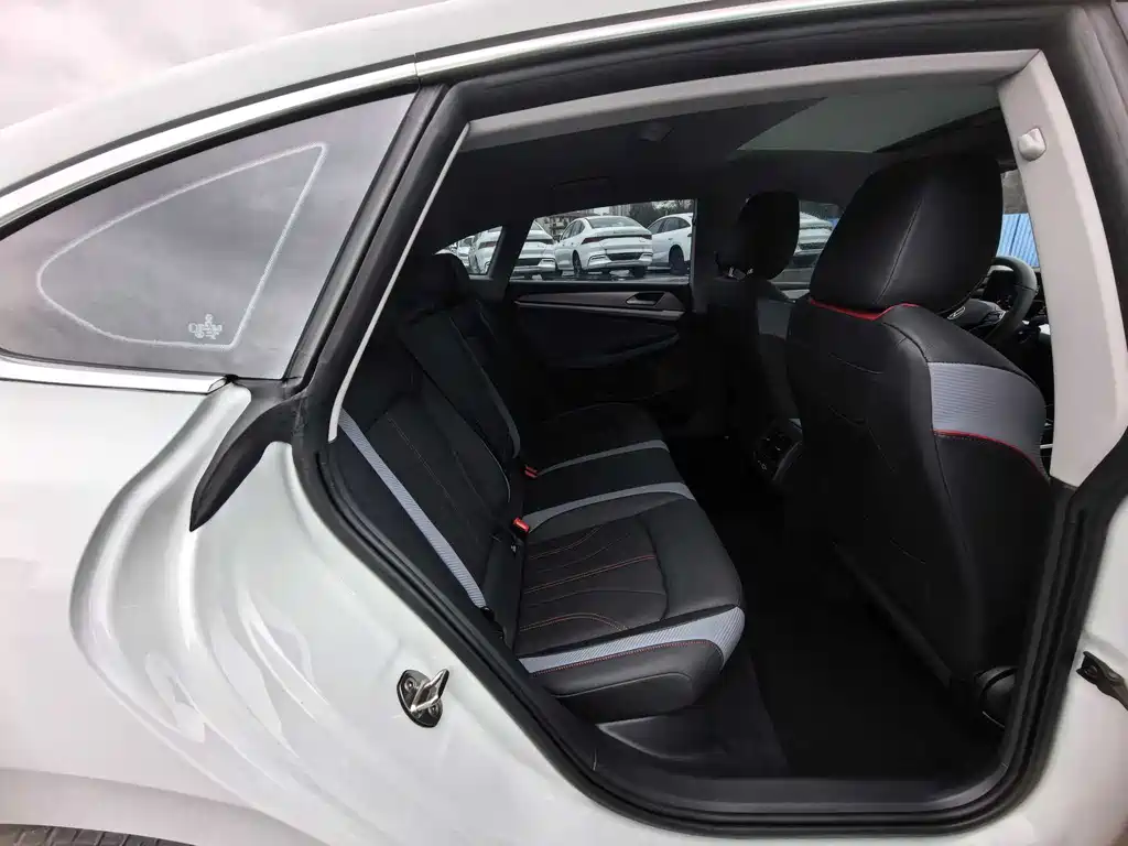 Volkswagen Lamando 2024 L 280TSI DSG