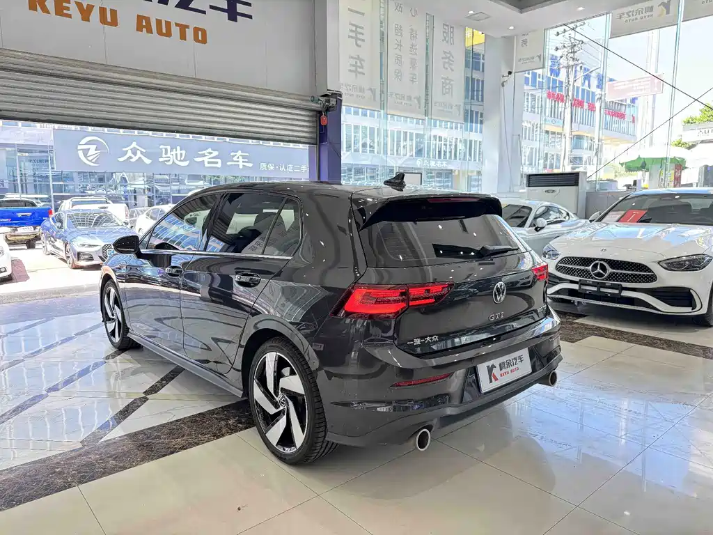 Volkswagen Golf GTI — миниатюра 15