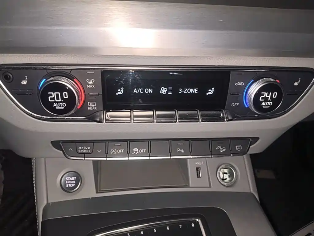 Audi Q5L — миниатюра 13
