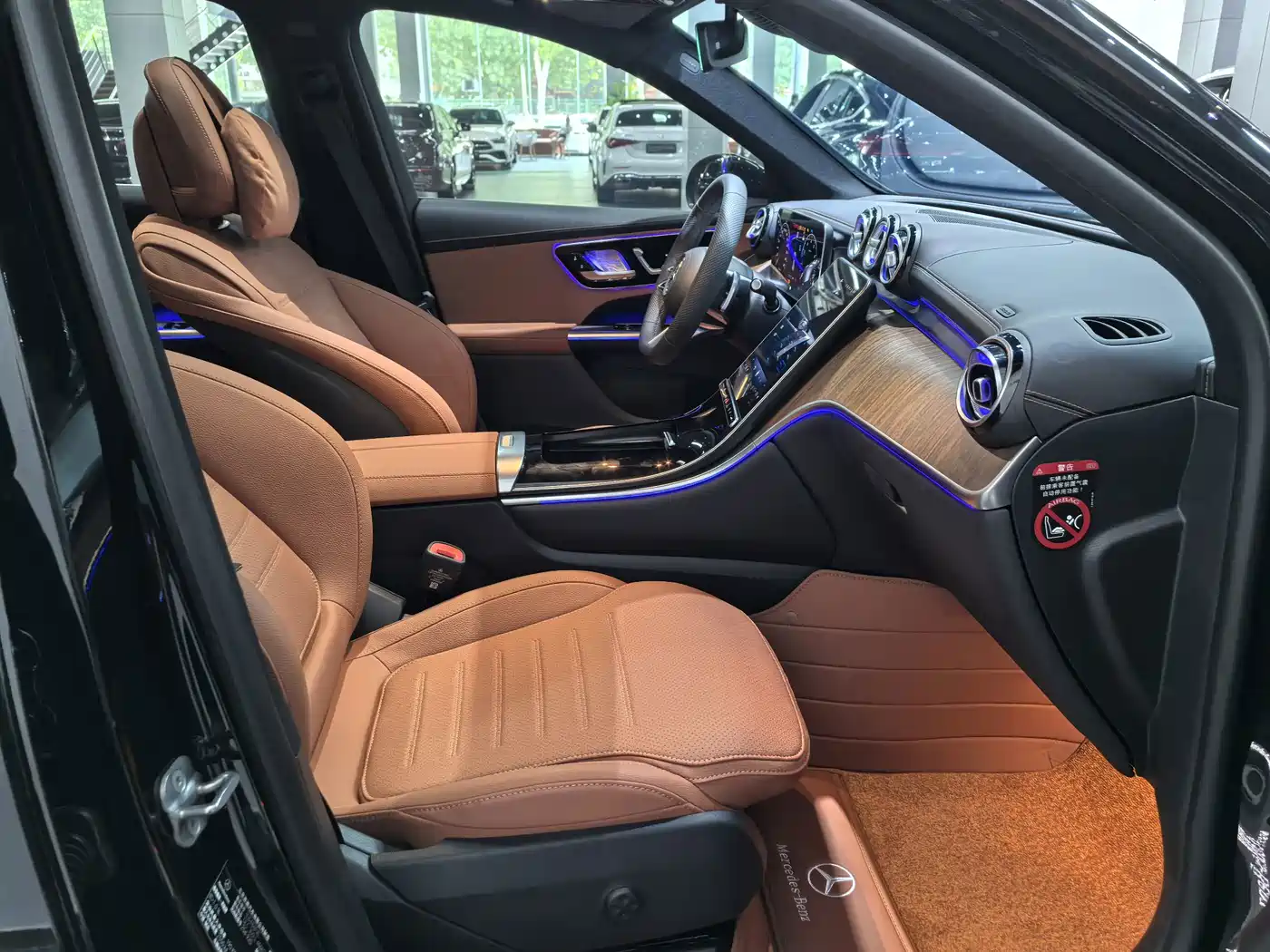 Mercedes-Benz GLC 2025 Черный из Китая, фото 5