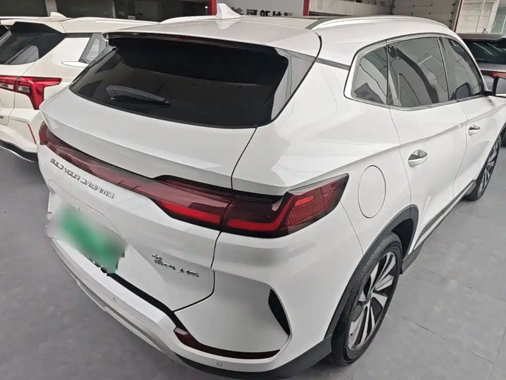 BYD PLUS New Energy — миниатюра 7