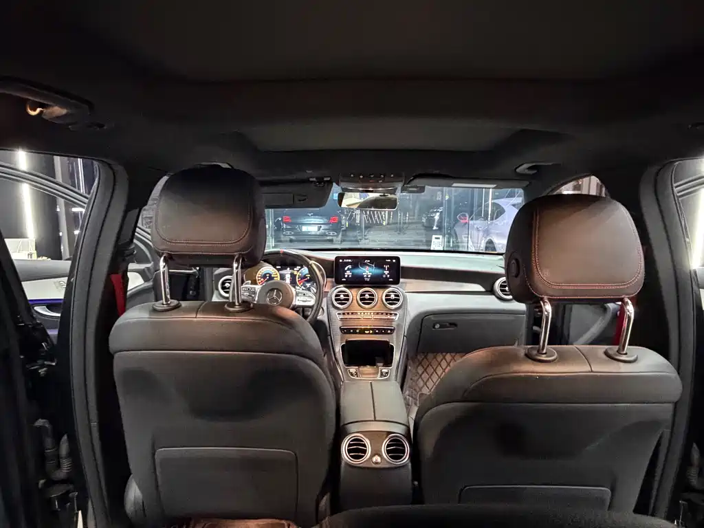 MERCEDES-BENZ GLC AMG