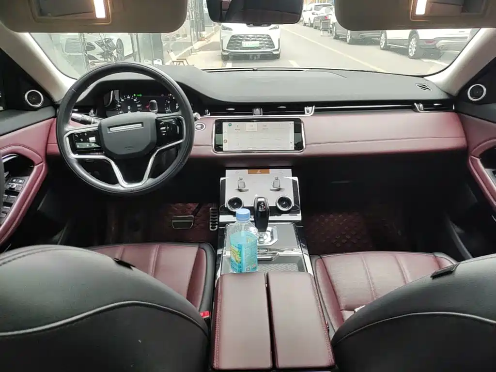Land Rover Evoque — миниатюра 10
