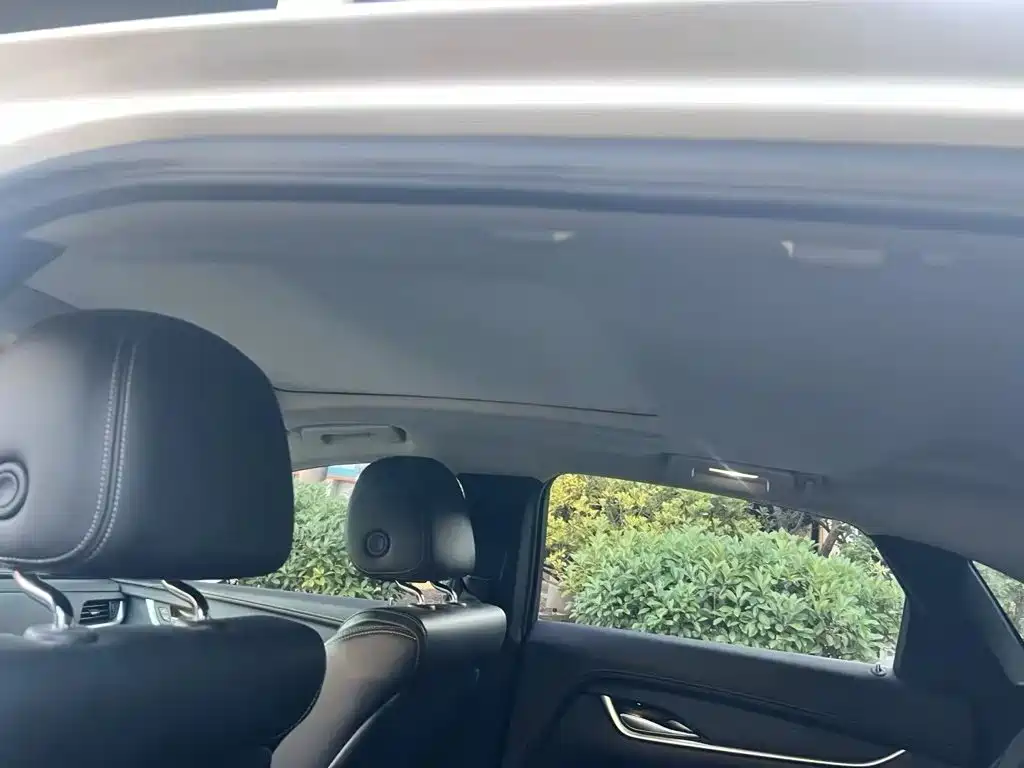 Cadillac XTS — миниатюра 8