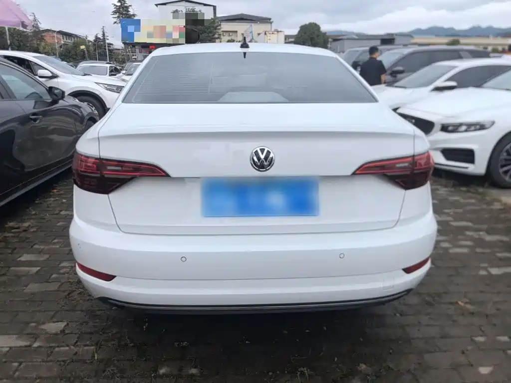 Volkswagen Sagitar — миниатюра 6