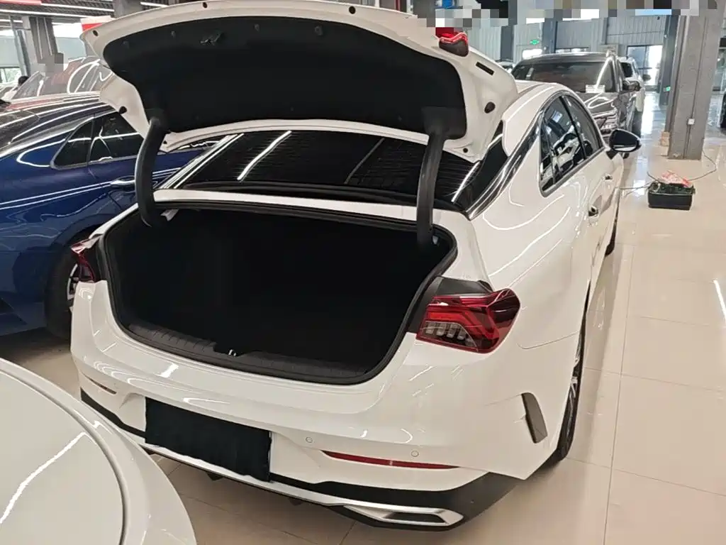 Kia K5 — миниатюра 19