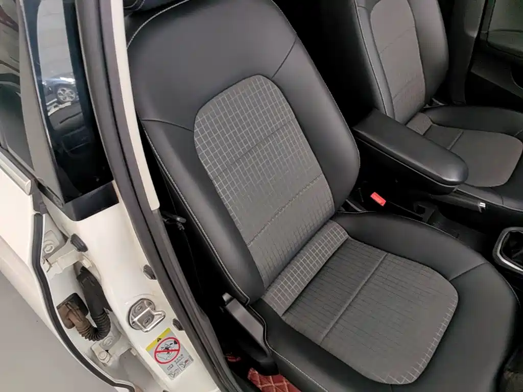 Volkswagen Santana — миниатюра 25