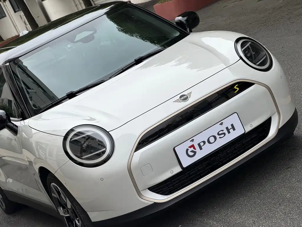 MINI MINI COOPER EV — миниатюра 3