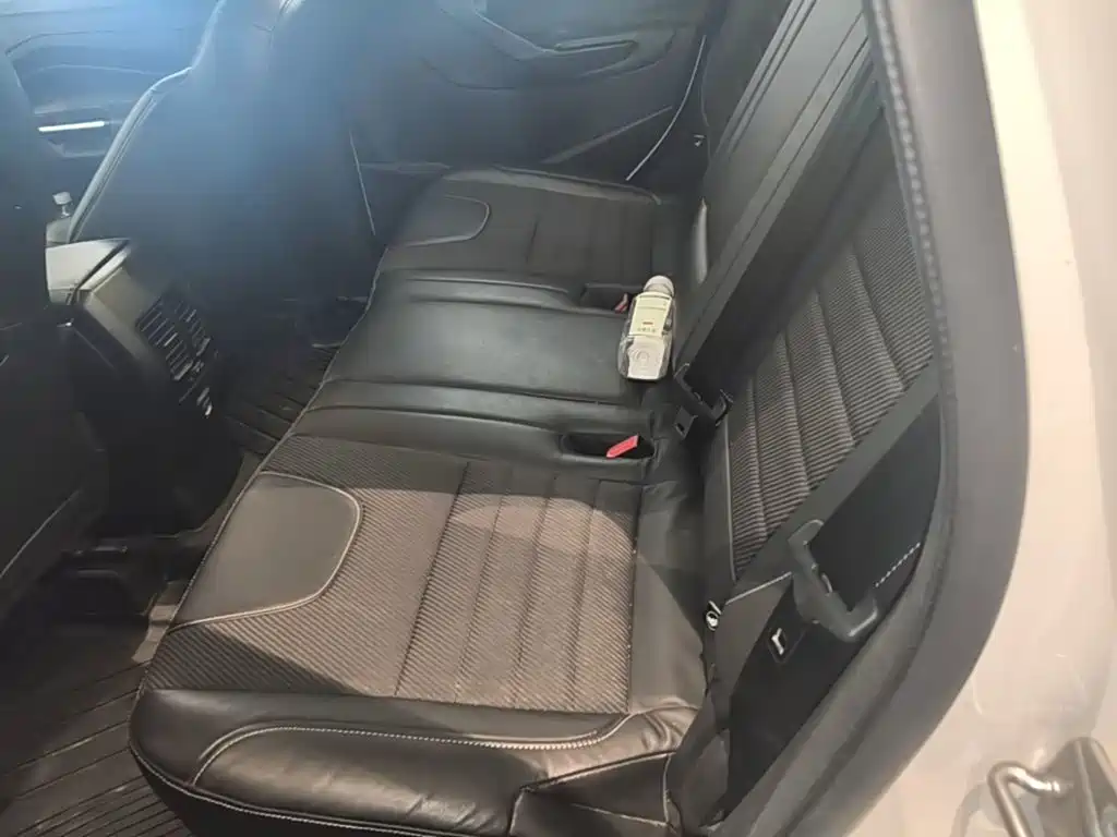 Ford Kuga — миниатюра 17