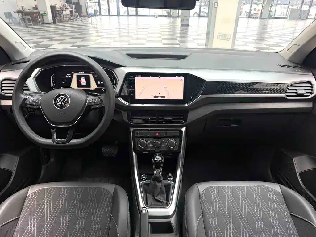 Volkswagen T-Cross — миниатюра 10