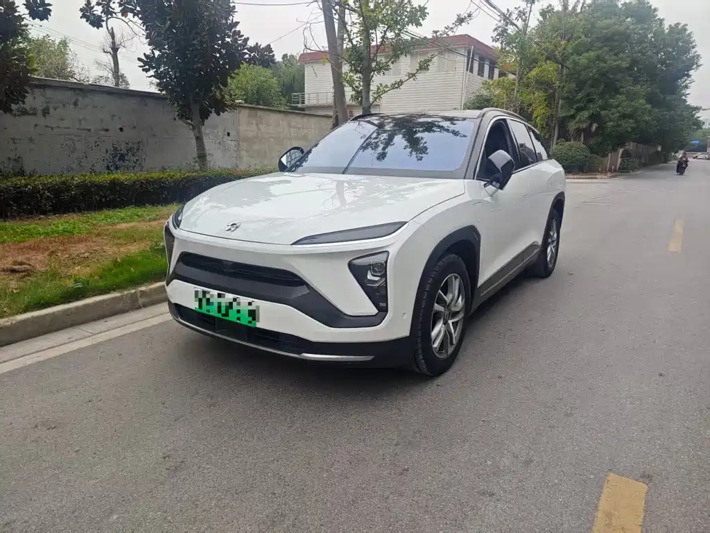 NIO ES6