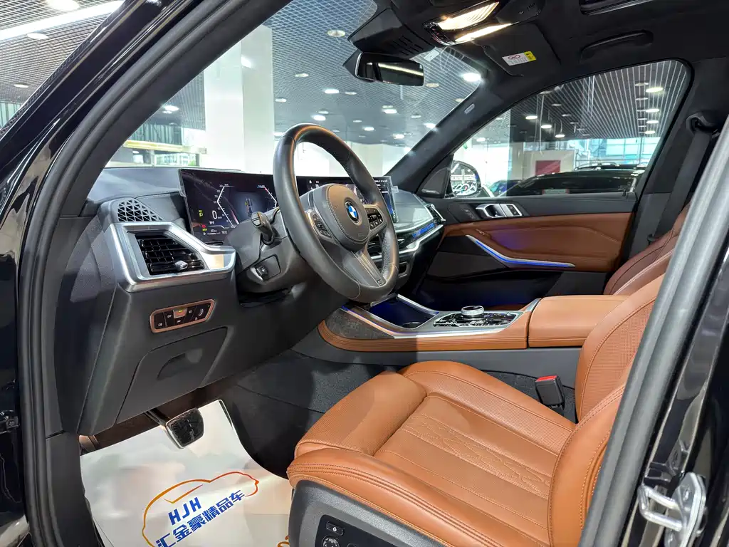 BMW X7 — миниатюра 5