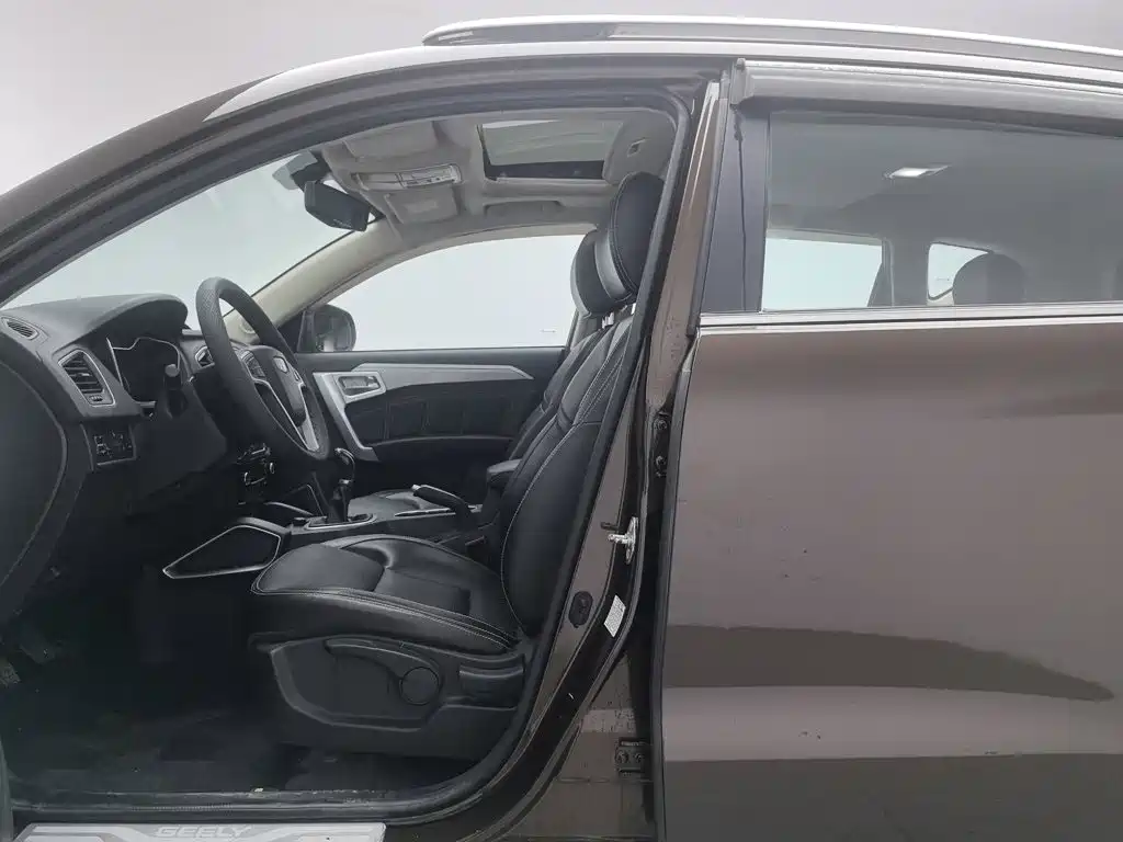 Geely Vision X6 — миниатюра 10