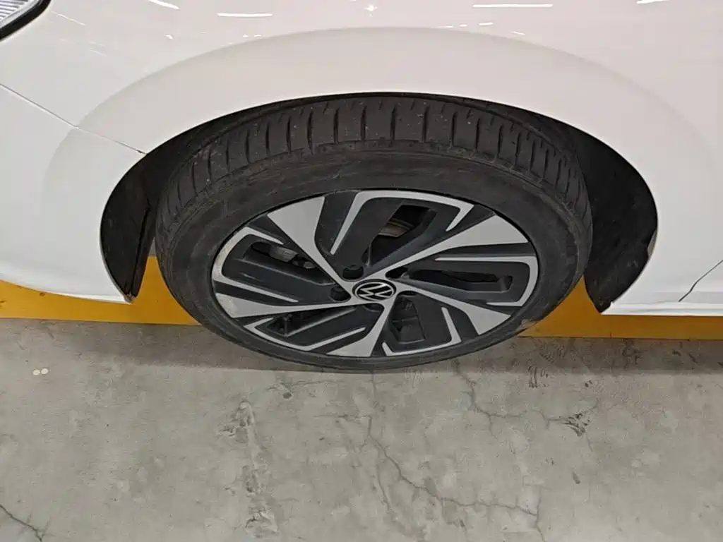 Volkswagen Bora — миниатюра 23